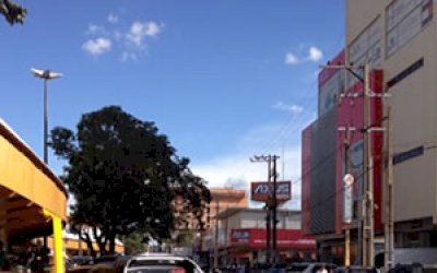 Veículo alugado para uso da Prefeitura de Fátima do Sul é flagrado passeando em território paraguaio