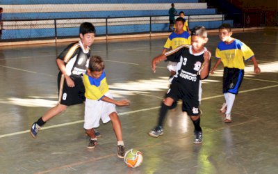 IVINHEMA: Jogos escolares deram inicio nesta quarta-feira