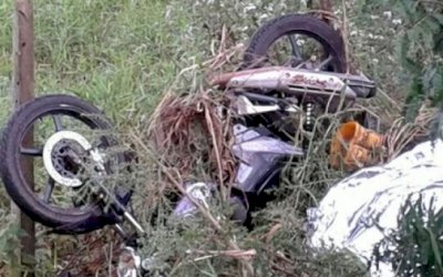 Motociclista morre após colidir em pé de goiaba entre Fátima do Sul e Dourados