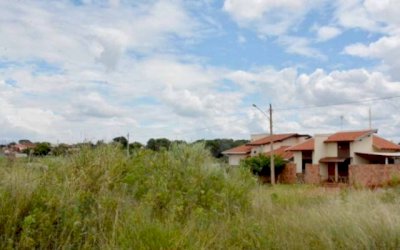 Prefeitura notifica donos de terrenos baldios de Fátima do Sul