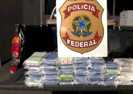 Casal é preso com 37 kg de cocaína durante abordagem da Polícia Federal