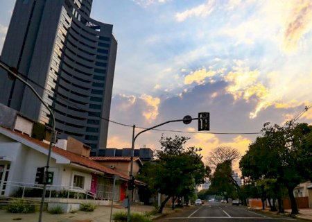 Mesmo com possibilidade de chuva, terça deverá ser de calor intenso em MS