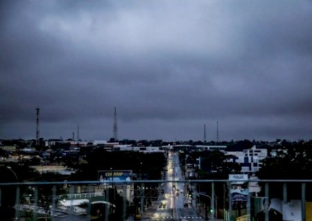 'Prepare o casaco': sob alerta de tempestade, MS terá dia frio com pancadas de chuva