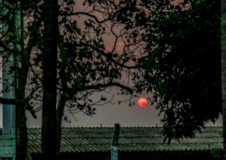 Contraste em temperaturas deixa sábado com mínima de 14°C no sul e calor de 34°C no norte de MS