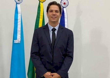 Vereador Emílio realiza requerimento solicitando informações da Prefeitura Municipal de Angélica