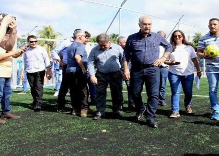 Arenas esportivas do programa MS Bom de Bola são inauguradas em Angélica e Coxim