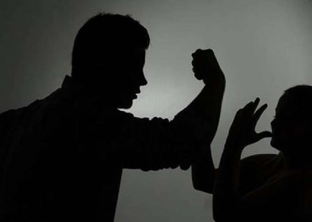 FÁTIMA DO SUL: Mulher pula de veículo em movimento após ser agredida por marido
