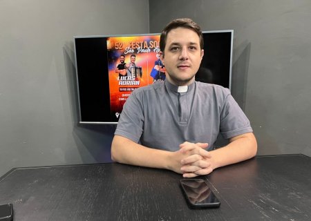 Bate Papo com o padre Edielson Bonin