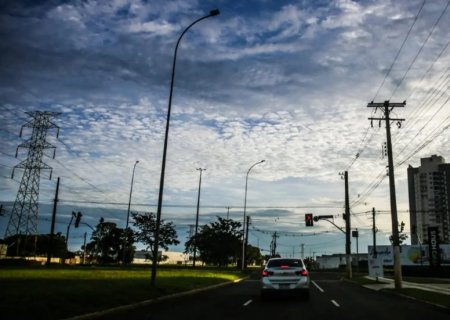Semana começa com calor de até 30°C e previsão é de tempestade para MS