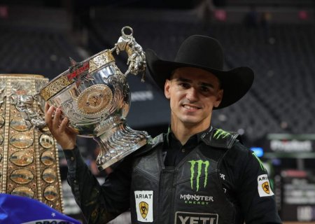 Peões sul-mato-grossenses se enfrentam em mundial de rodeio nos Estados Unidos