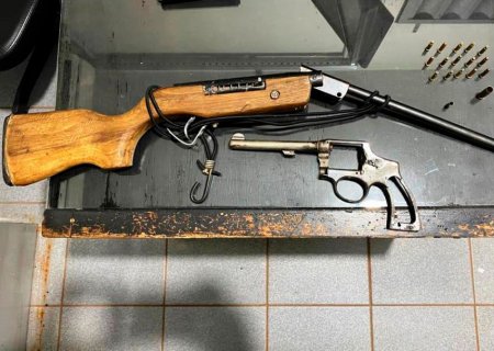 BATAYPORÃ: Durante atendimento de ocorrência de violência doméstica, Polícia Militar apreende arma de fogo, munições