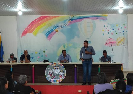 NOVO HORIZONTE DO SUL: Prefeito participa de abertura do ano letivo