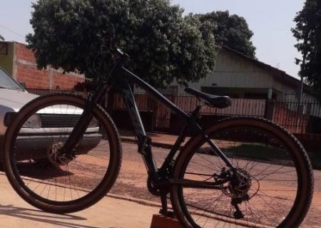 IVINHEMA: PM recupera duas bicicletas furtadas e prende autor