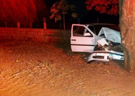 BATAYPORÃ: Carro sai da pista e três ocupantes sofrem ferimentos leves