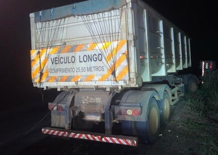 Roda de caminhão se solta e provoca acidente na MS-480