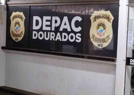 Casal é flagrado em ato sexual no gramado de terminal rodoviário em MS