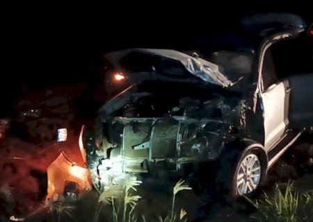 Colisão entre carro e moto deixa uma pessoa morta na MS-147
