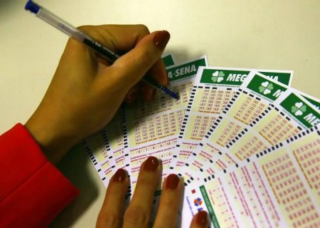 Mega-Sena sorteia neste sábado prêmio acumulado em R$ 55 milhões