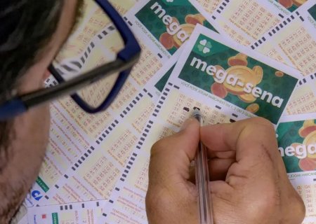 Mega-Sena pode pagar prêmio de R$ 3,5 milhões nesta terça