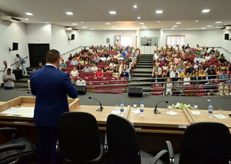 VÍDEO: Posse dos eleitos marca início de 2025 em Ivinhema