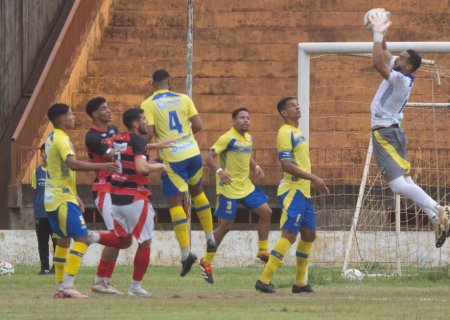 Dourados AC bate Águia Negra no primeiro jogo perto da torcida