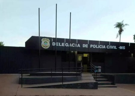 Motorista morre esmagado após capotar e carro cair em cima dele na MS-244