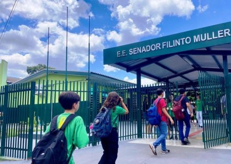 MS regulamenta uso de celulares nas escolas da Rede Estadual; veja como vai funcionar