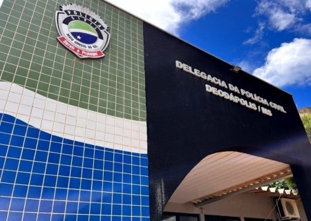DEODÁPOLIS: Homem tem celular furtado em conveniência e identifica suspeito pelas câmeras