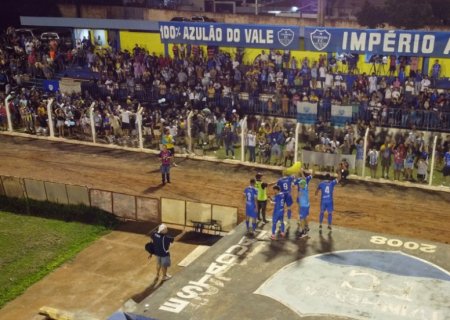 Ivinhema goleia Águia Negra avança à final do Estadual e garante vaga na Copa do Brasil 2026