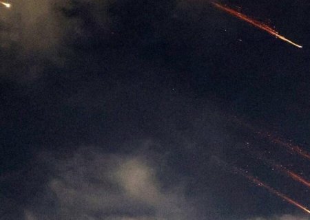 EUA ajudam Israel a interceptar mísseis de contraofensiva do Irã