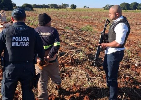 DEODÁPOLIS: Polícia Civil e Polícia Militar prendem condenado por roubo na zona rural do município