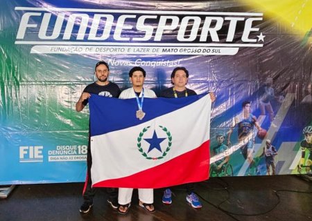 ANGÉLICA: Atleta conquista medalha de bronze no karatê nos Jogos Escolares da Juventude