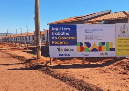 IVINHEMA: Mutirão da Sanesul faz interligação da rede de água no novo loteamento habitacional realizado pelo Governo Federal e Estadual