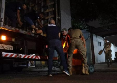 Polícia apreende perfumes contrabandos avaliados em R$ 10 milhões