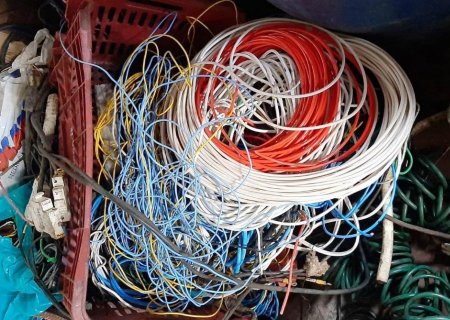 ANGÉLICA: Furtos de fios elétricos causam prejuízos e falhas na iluminação pública
