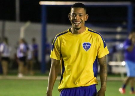 Michel está de volta! Zagueiro artilheiro reforça o Ivinhema Futebol Clube para decisão na Copa do Brasil
