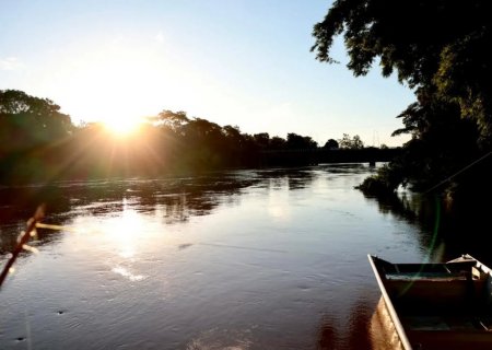 Corpo sem vida é encontrado boiando no Rio Aquidauana em Anastácio