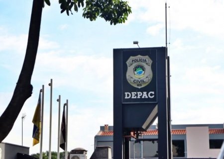 Avô é preso acusado de bater em neto e dizer que arrancaria cabeça dele para jogar em cemitério