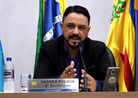 Vagner Polícia solicita estudo técnico para aperfeiçoamento do trânsito de Ivinhema