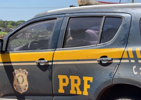 IVINHEMA: PRF apreende 227 Kg de maconha na BR-376