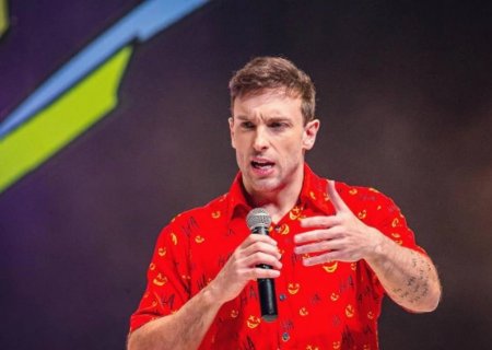 NOVA ANDRADINA: Léo Lins se apresenta neste sábado