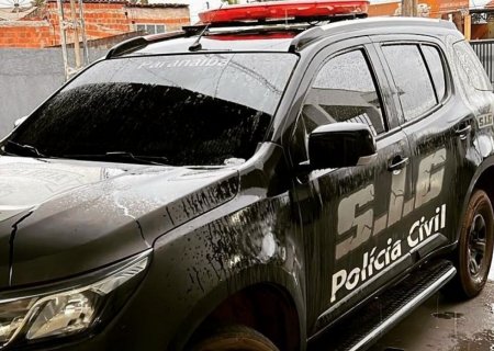 Mulher condenada por tráfico e associação criminosa é presa