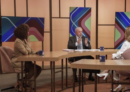 Lula diz que monitora preço dos combustíveis todos os dias