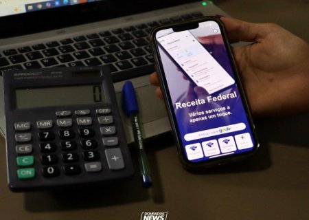 Receita paga hoje maior lote de restituição do IR da história