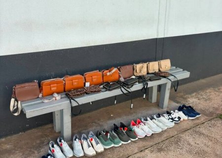 Mulher é presa após furtar R$ 2 mil em bolsas e 11 pares de sapatos no shopping em MS