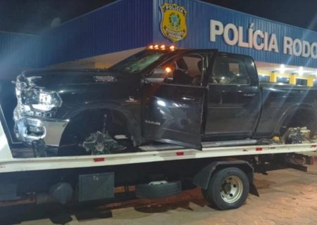 Traficante abandona caminhonete carregada com maconha ao fugir da PRF em Bataguassu