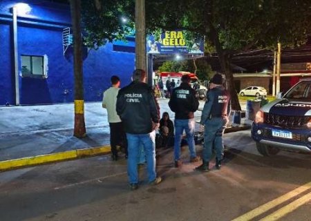Homem é baleado em avenida conhecida pelo movimento noturno