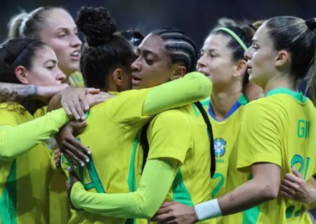 Seleção feminina encara os Estados Unidos neste sábado