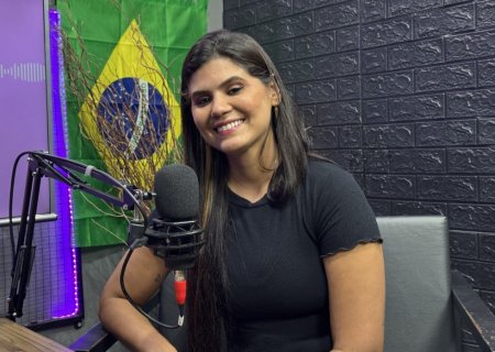 PodCast Além do Feed recebe a convidada Paloma Nostalgia
