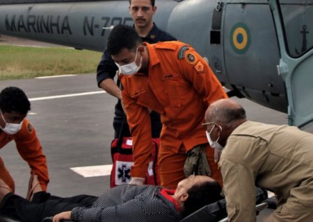 Idosa com dores no peito é resgatada de helicóptero no Pantanal